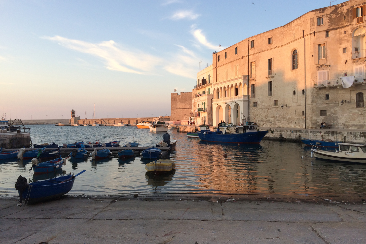 Monopoli - Puglia Italie - www.paperboat.fr