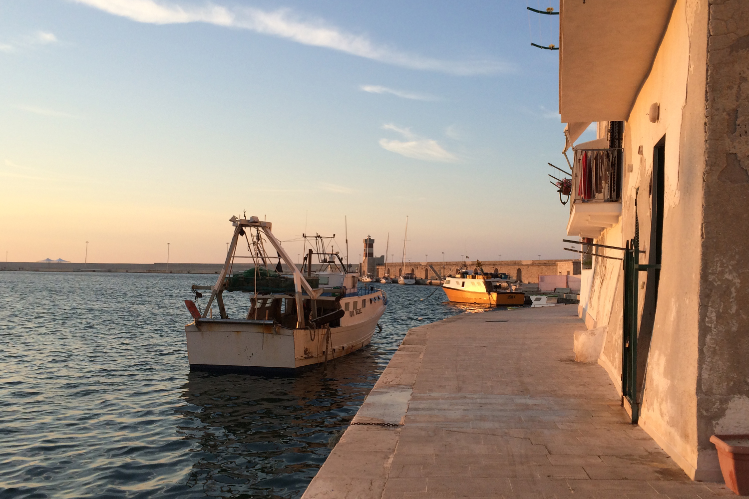 Monopoli - Puglia Italie - www.paperboat.fr
