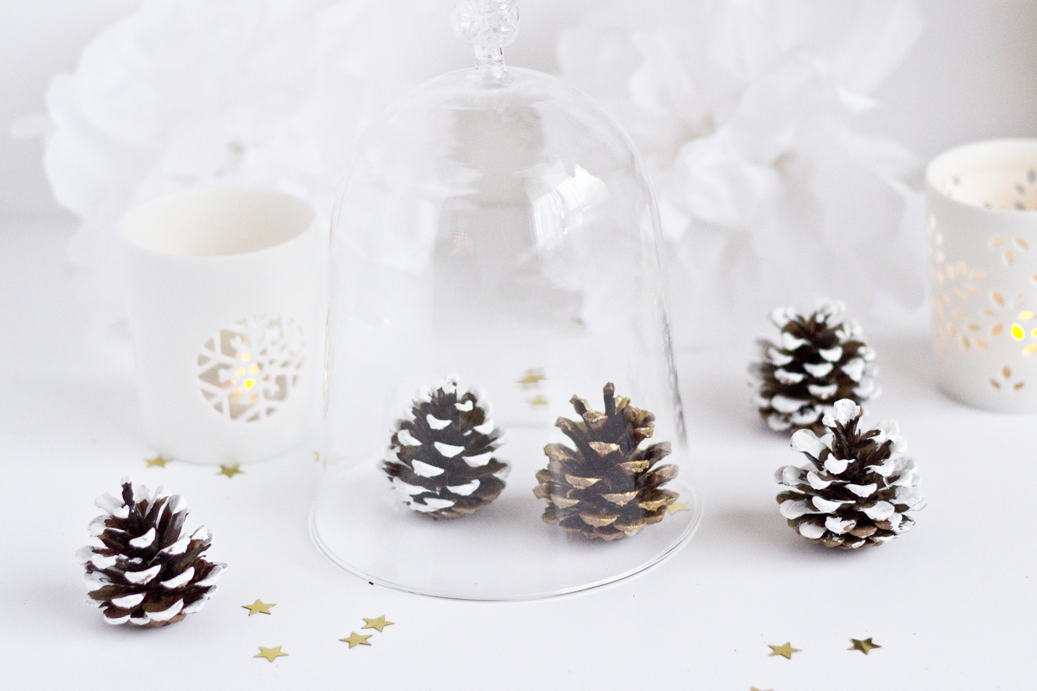 DIY pommes de pin - décorations de Noël - www.paperboat.fr