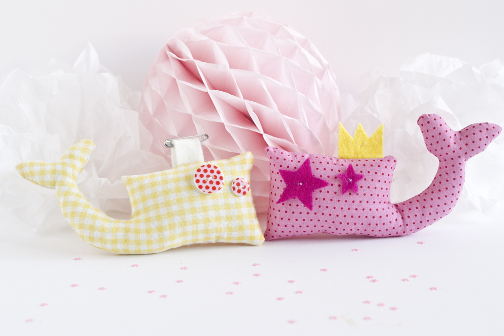 Baleine d'avril - paperboat.fr