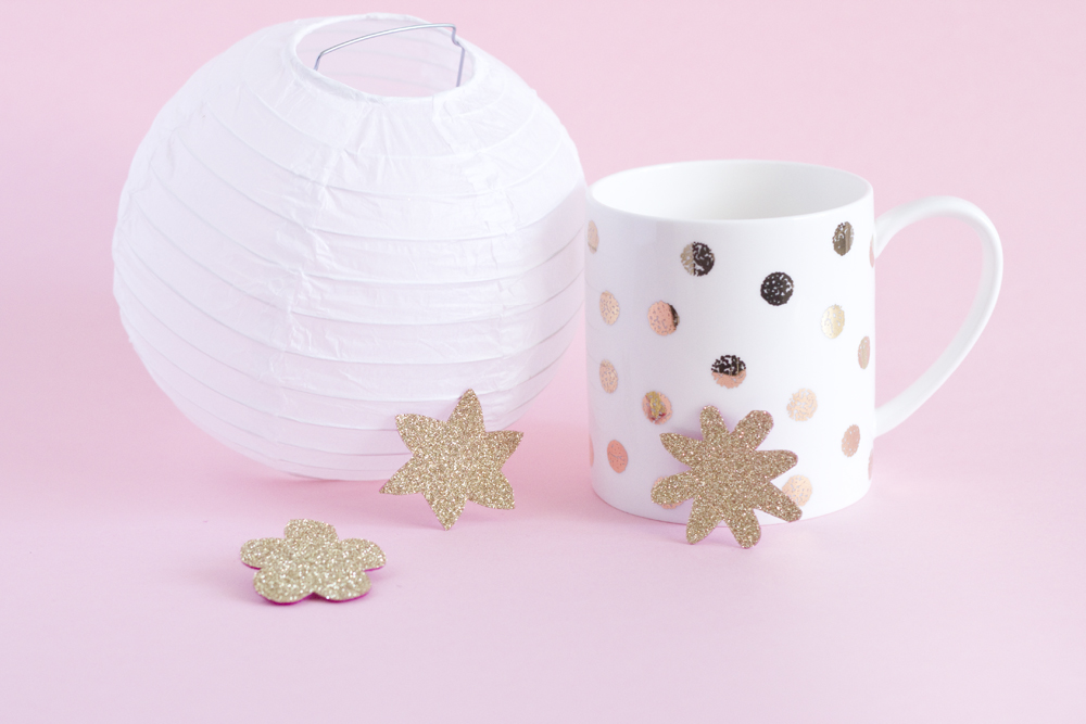 DIY Broches à paillettes - paperboat.fr