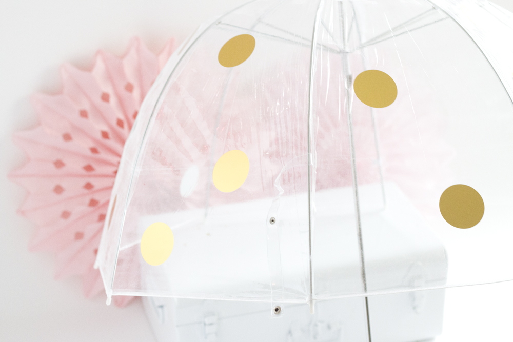 DIY parapluie à pois dorés - www.paperboat.fr