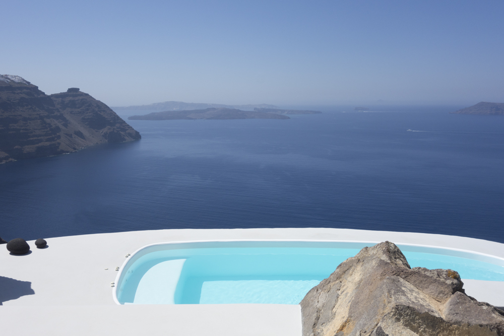 Hotel - Santorin - Paperboat.fr