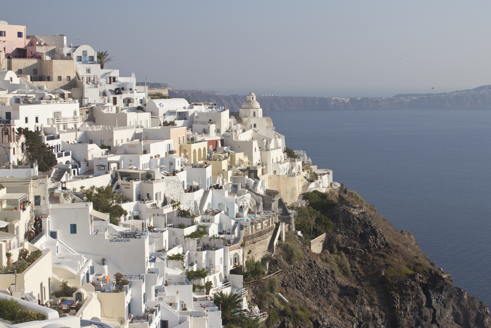 Fira - santorin - www.paperboat.fr