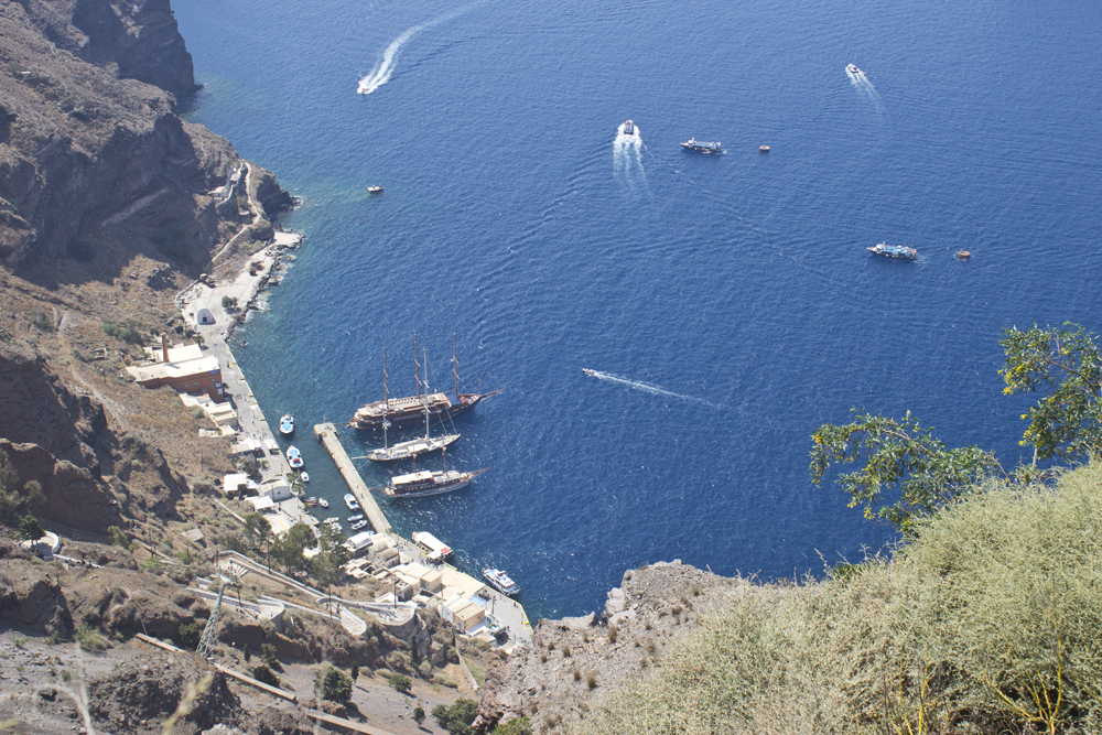 Fira - santorin - www.paperboat.fr