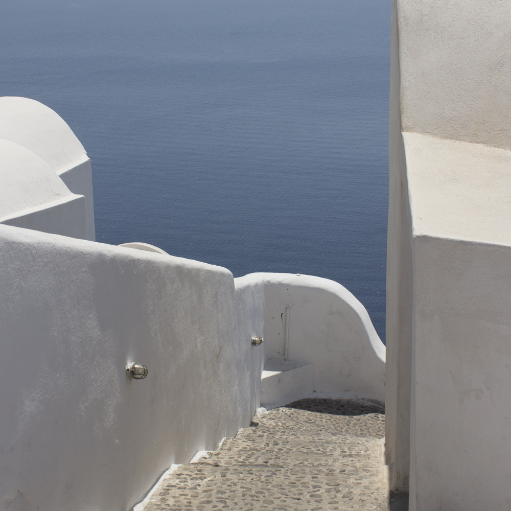 Oia - Santorin -a Paperboat.fr