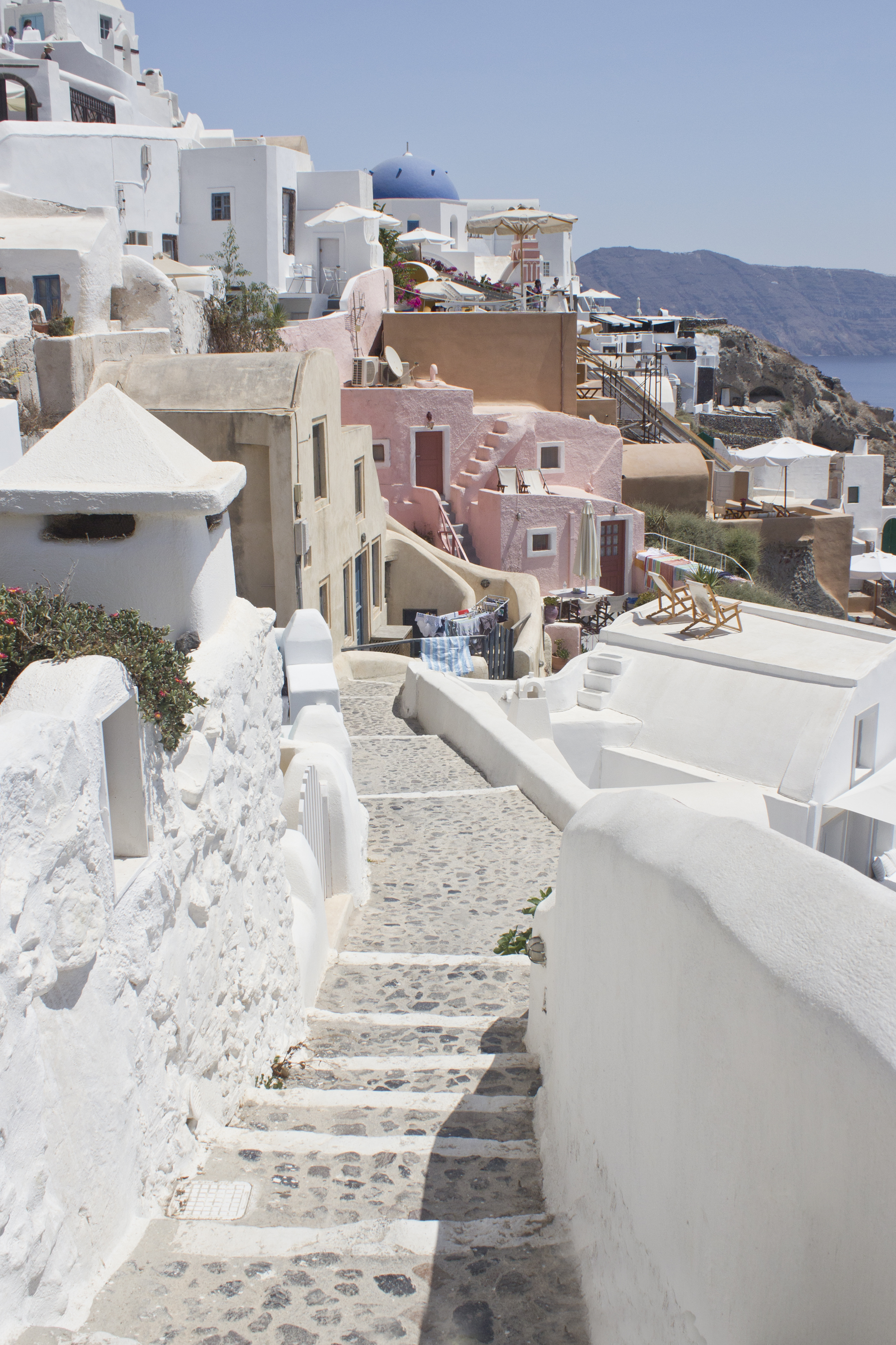 Oia - Santorin -a Paperboat.fr