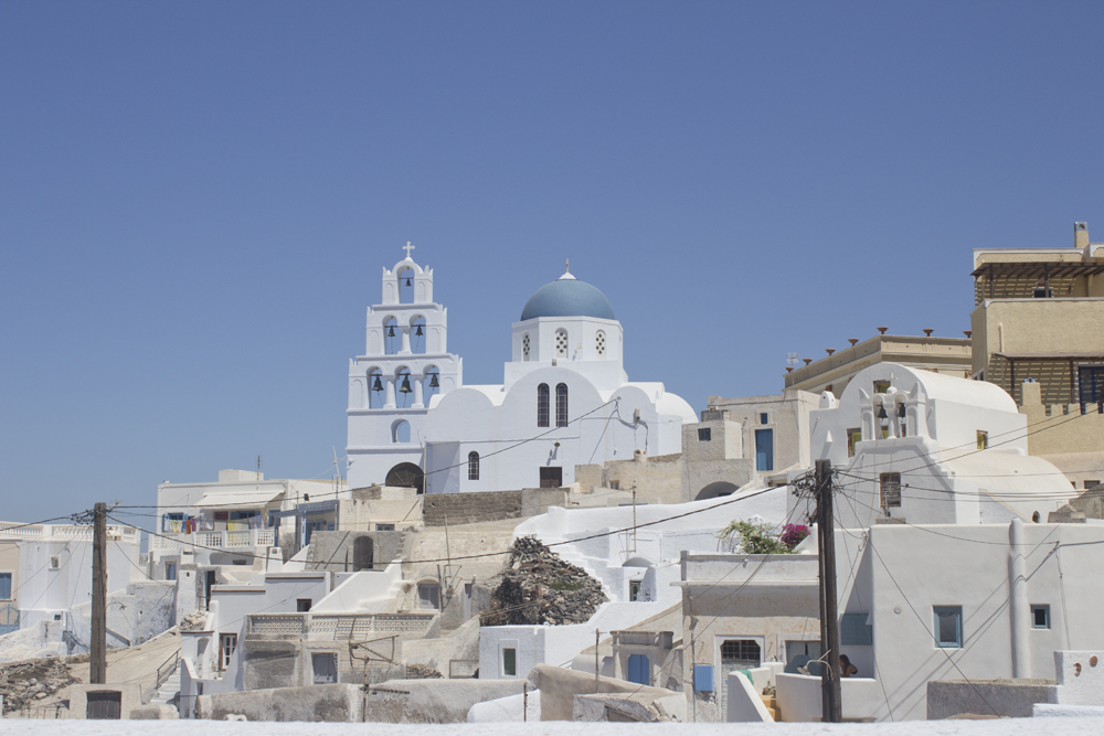 Pyrgos- Santorin - Paperboat.fr