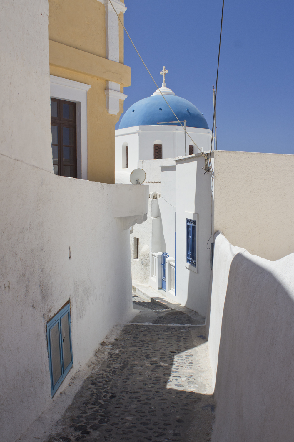 Pyrgos- Santorin - Paperboat.fr