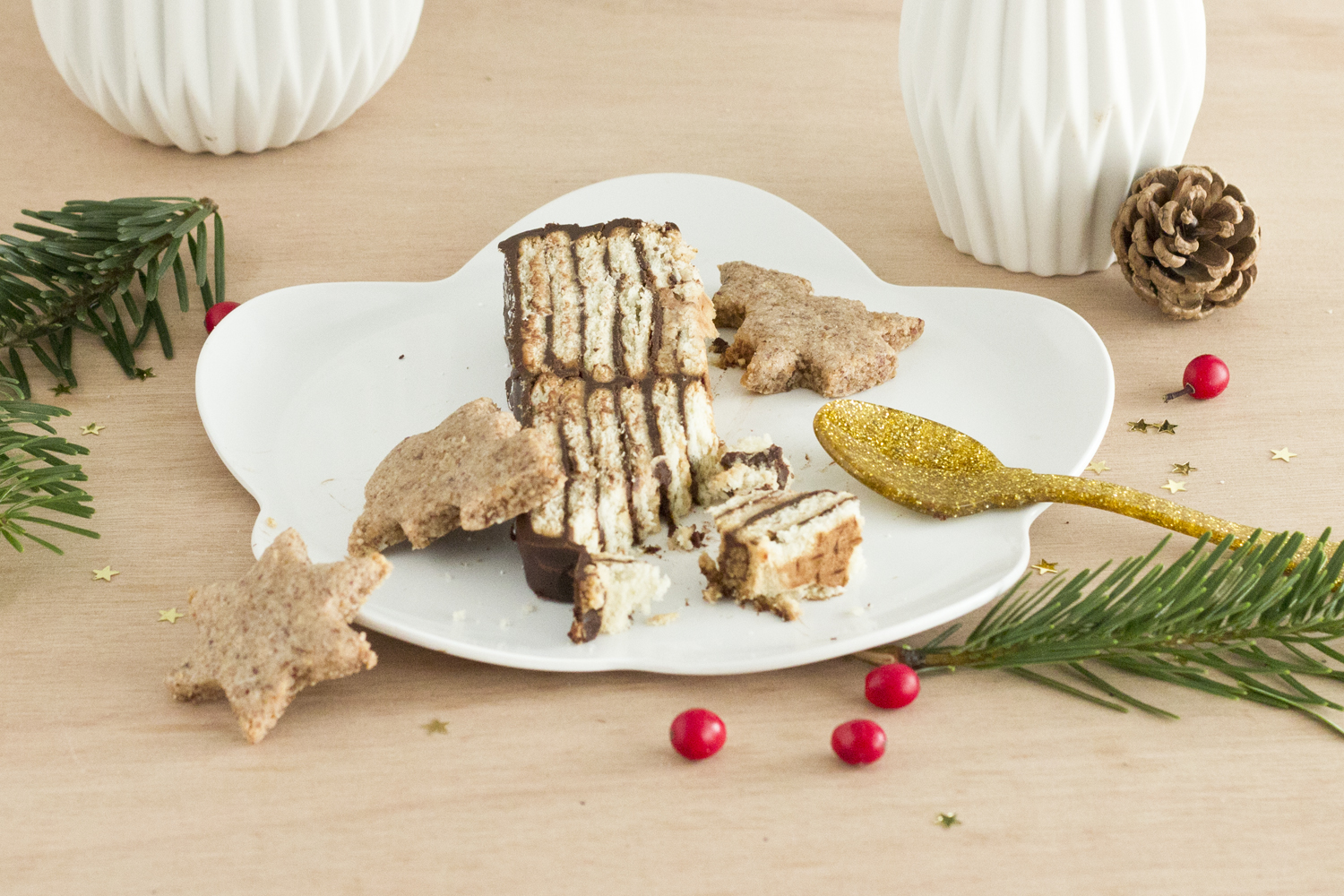 Bûche de noël aux petits beurres - www.paperboat.fr