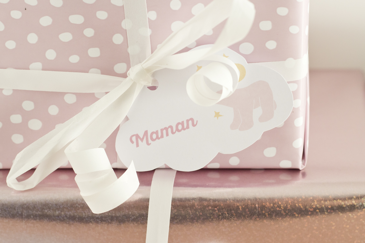 Étiquettes de Noël pastel à télécharger - www.paperboat.fr