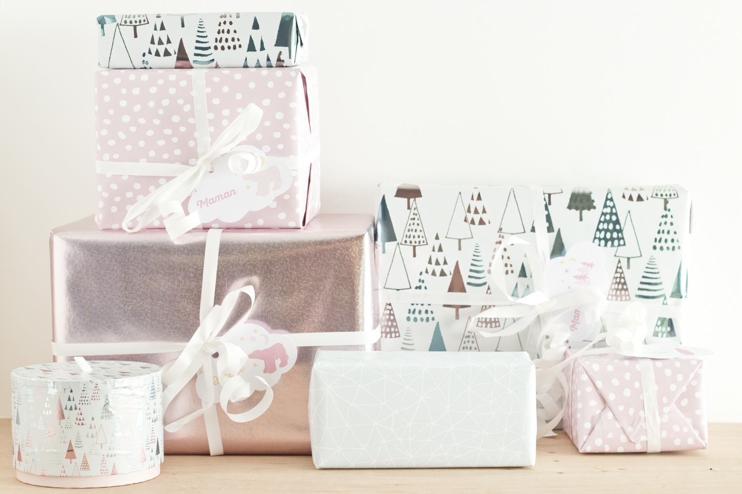 Étiquettes de Noël pastel à télécharger - www.paperboat.fr