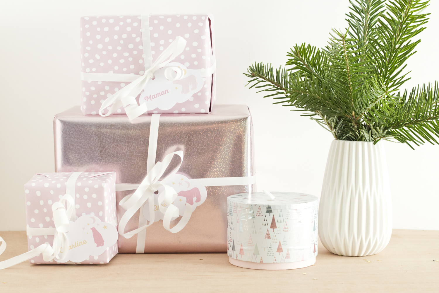 Étiquettes de Noël pastel à télécharger - www.paperboat.fr