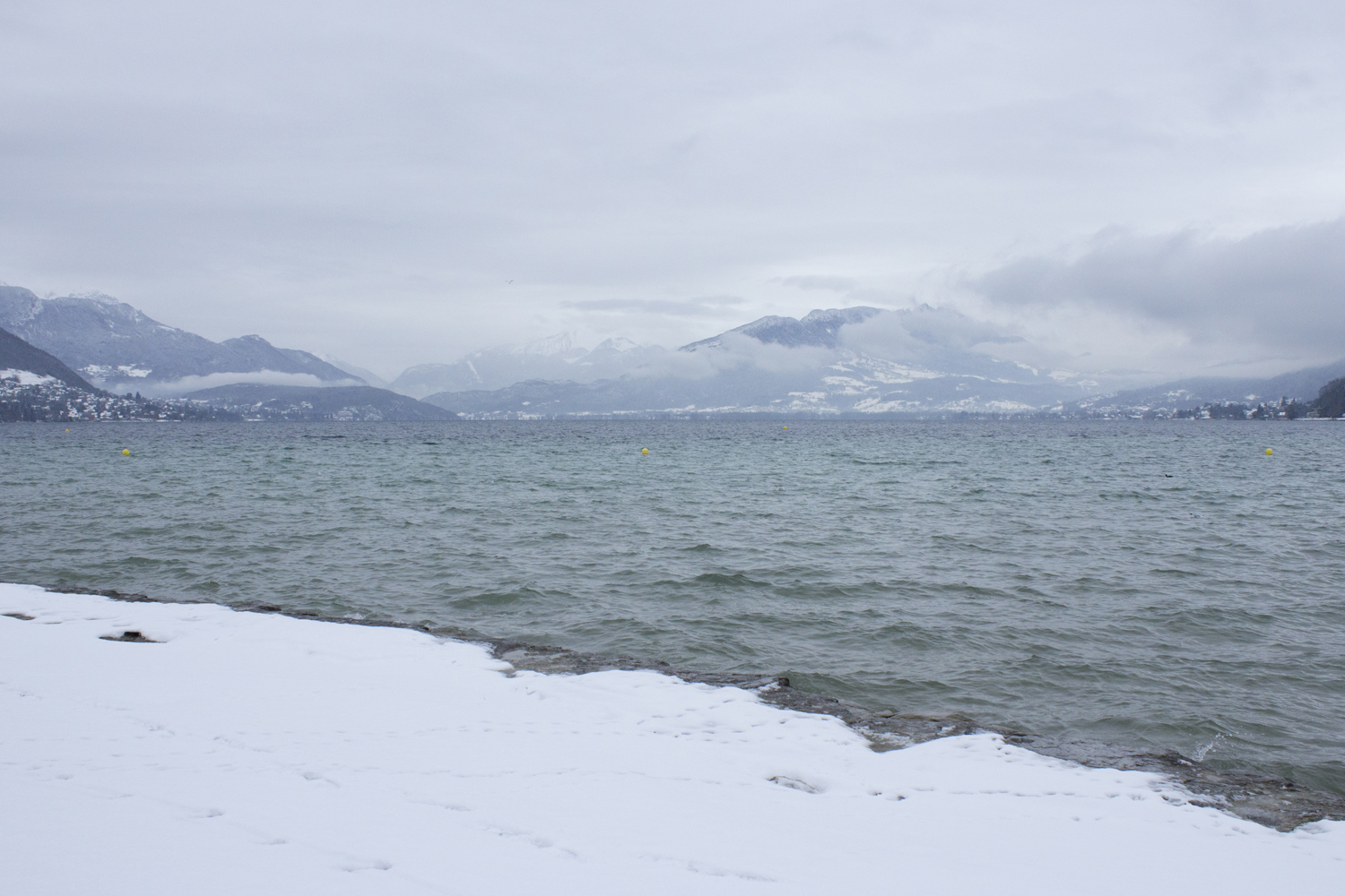 Annecy sous la neige hiver 2016 - www.paperboat.fr