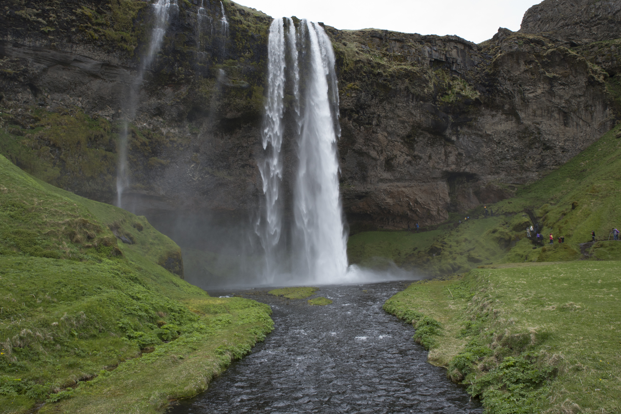 Road Trip Islande - Seljalandsfoss- www.paperboat.fr