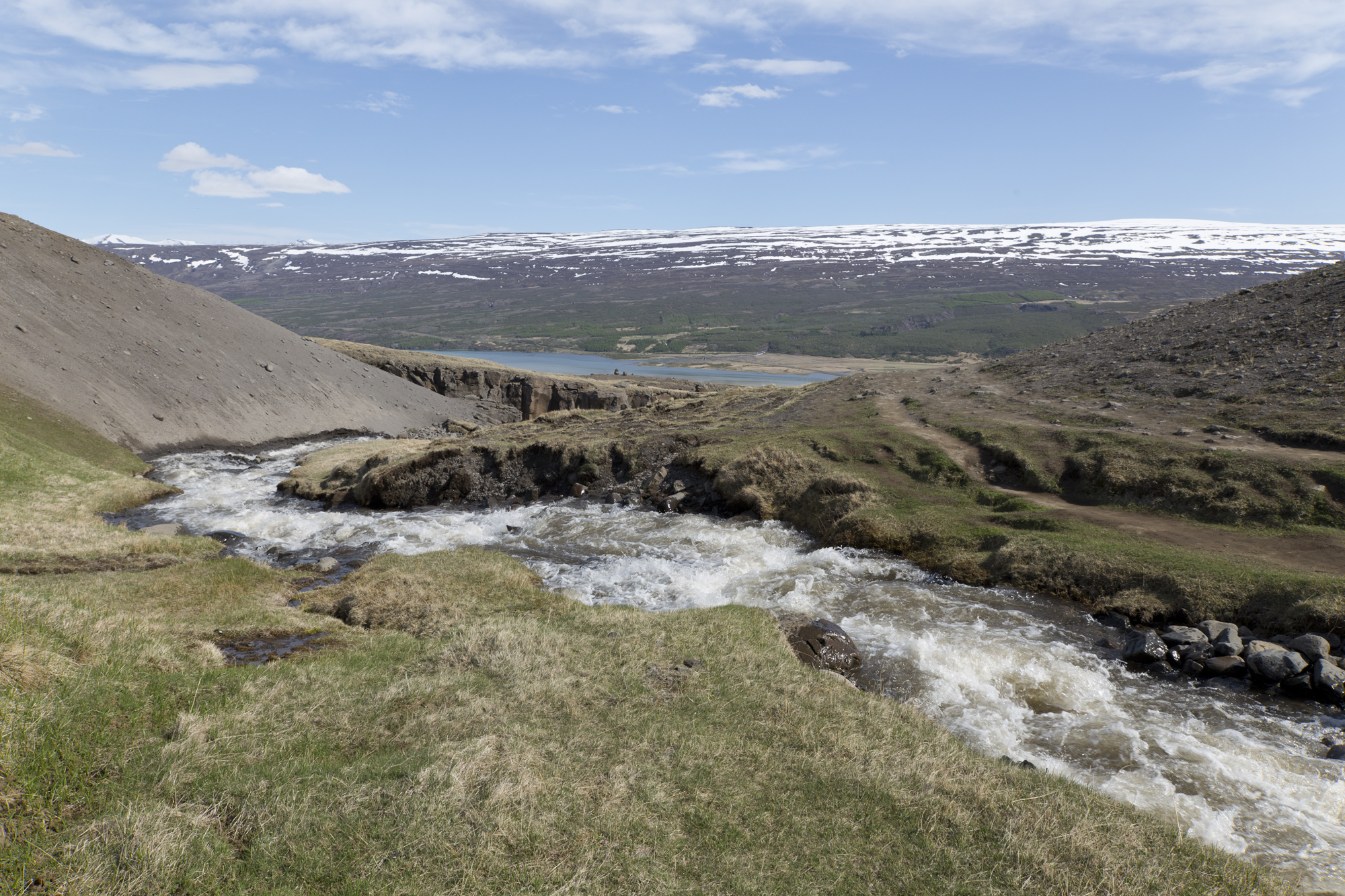 Road Trip Islande - Hengifoss - www.paperboat.fr