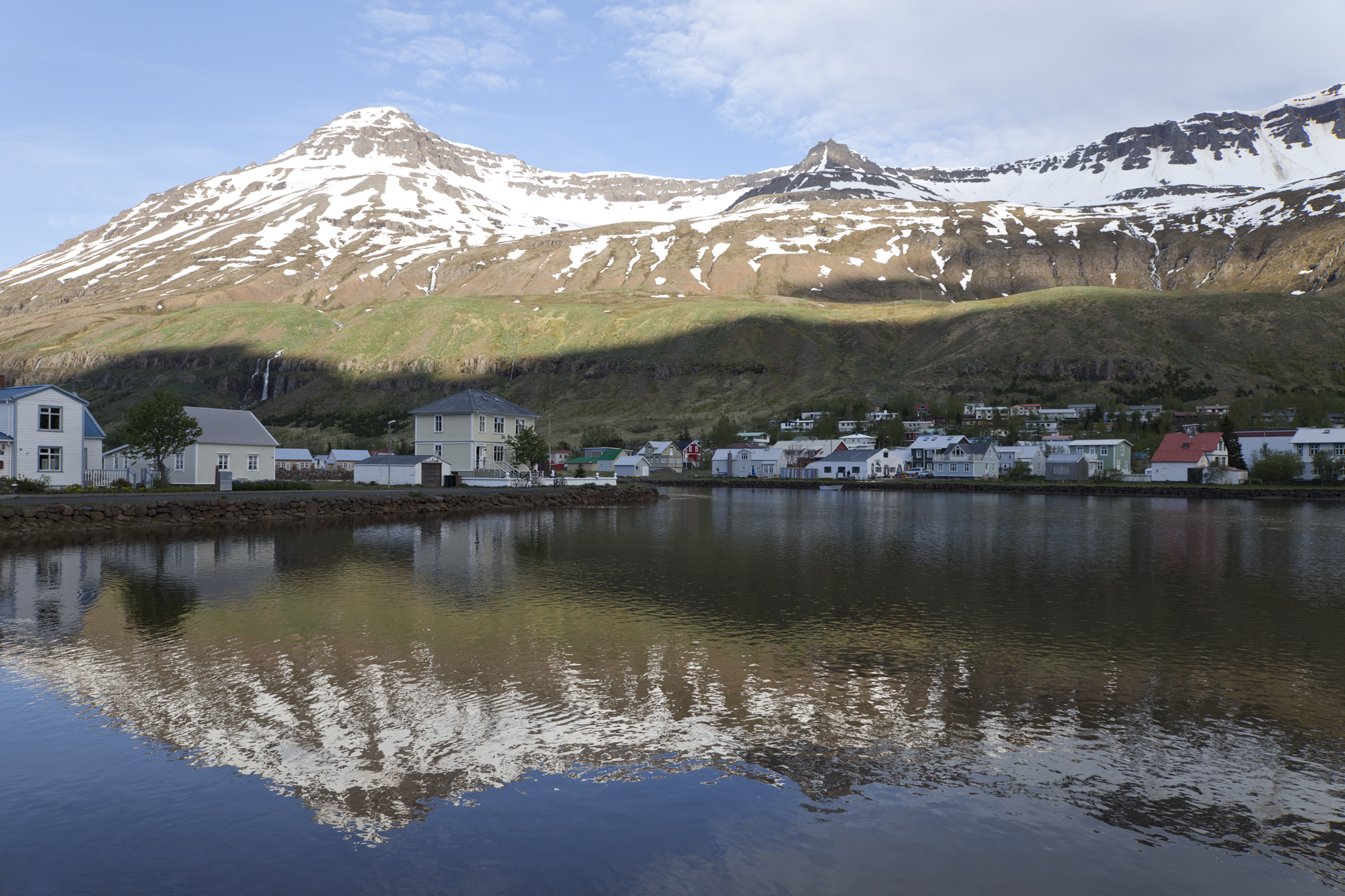 Road Trip Islande - Seydisfjordur - www.paperboat.fr
