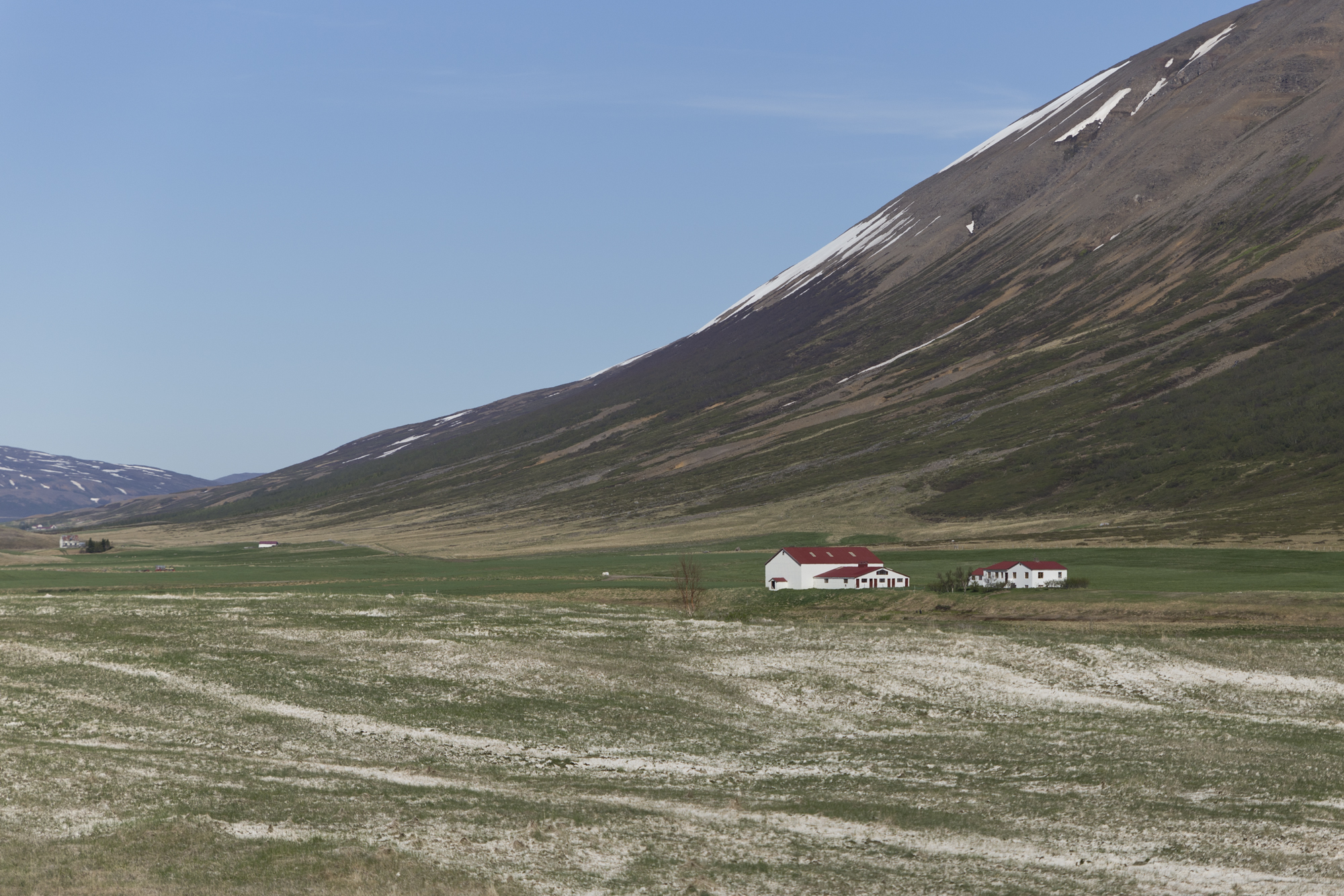 Road Trip Islande - Akureyri - www.paperboat.fr