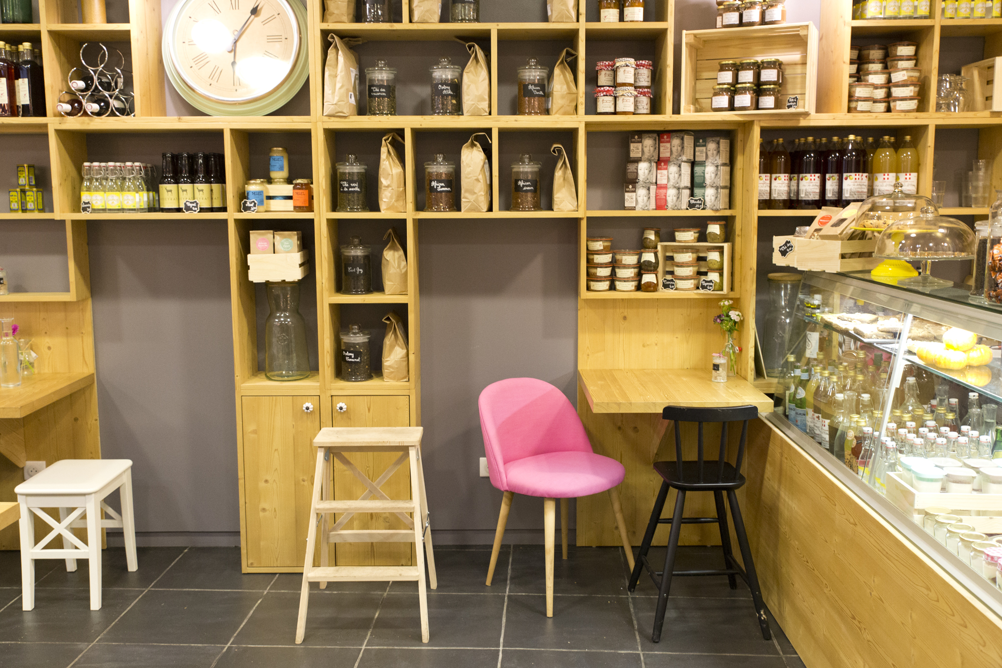 La bicyclette rose - City Guide Annecy - www.paperboat.fr