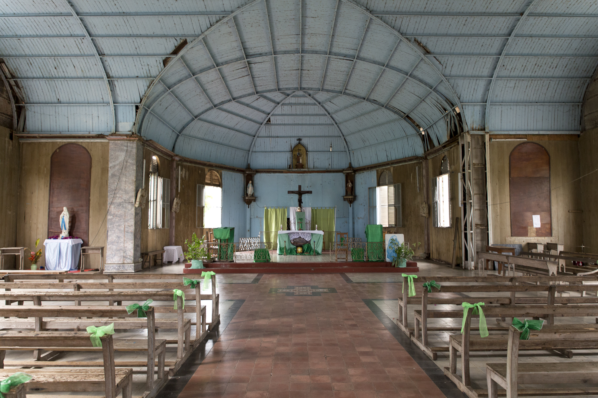 Gabon - Saint Anne - www.paperboat.fr