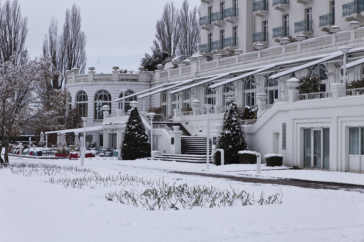 La neige à Annecy - www.paperboat.fr