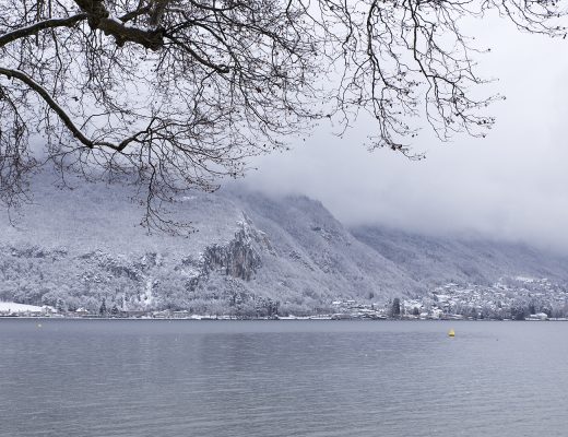 La neige à Annecy - www.paperboat.fr