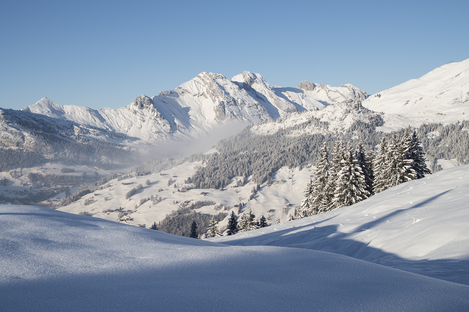 Randonnée Tête du Danay dans la neige - www.paperboat.fr