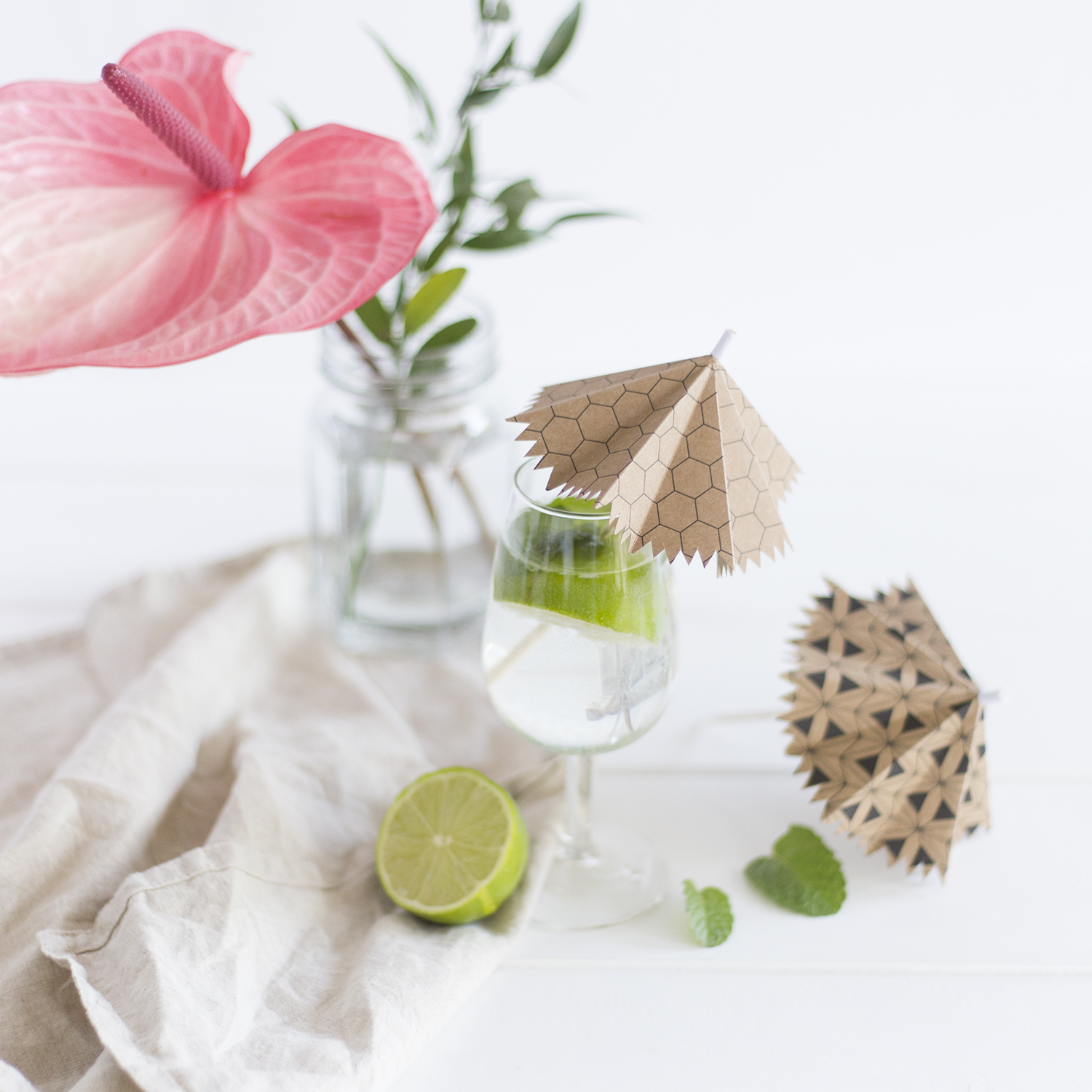 DIY ombrelle à cocktail - www.paperboat.fr