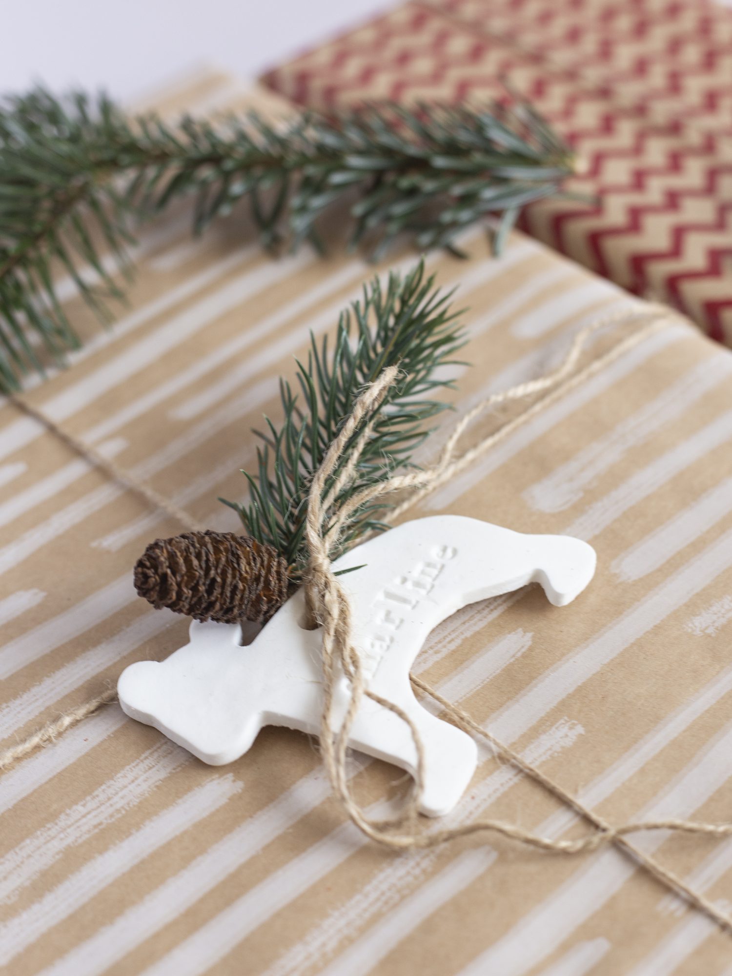 Etiquettes pour paquets de Noël - www.paperboat.fr