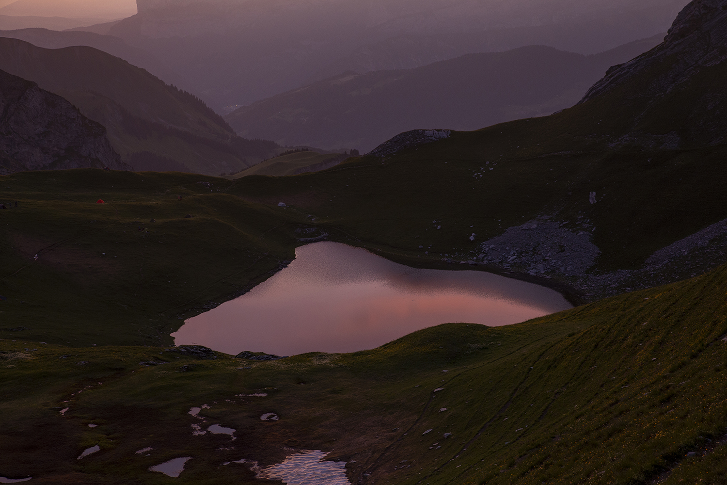 Bivouac Lac du Mont Charvin - www.paperboat.fr