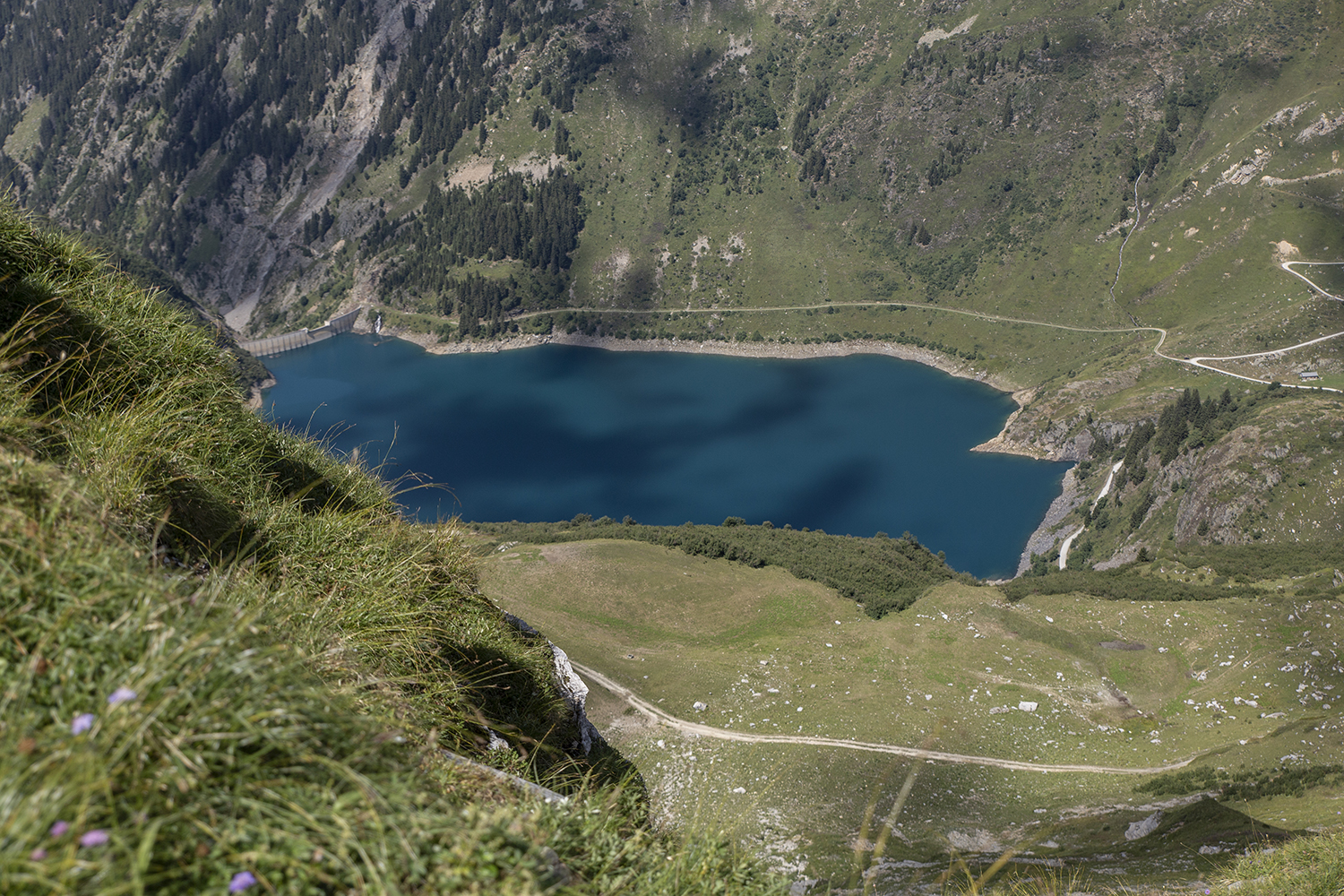 Roc des vents - Lac de Roselend - www.paperboat.fr