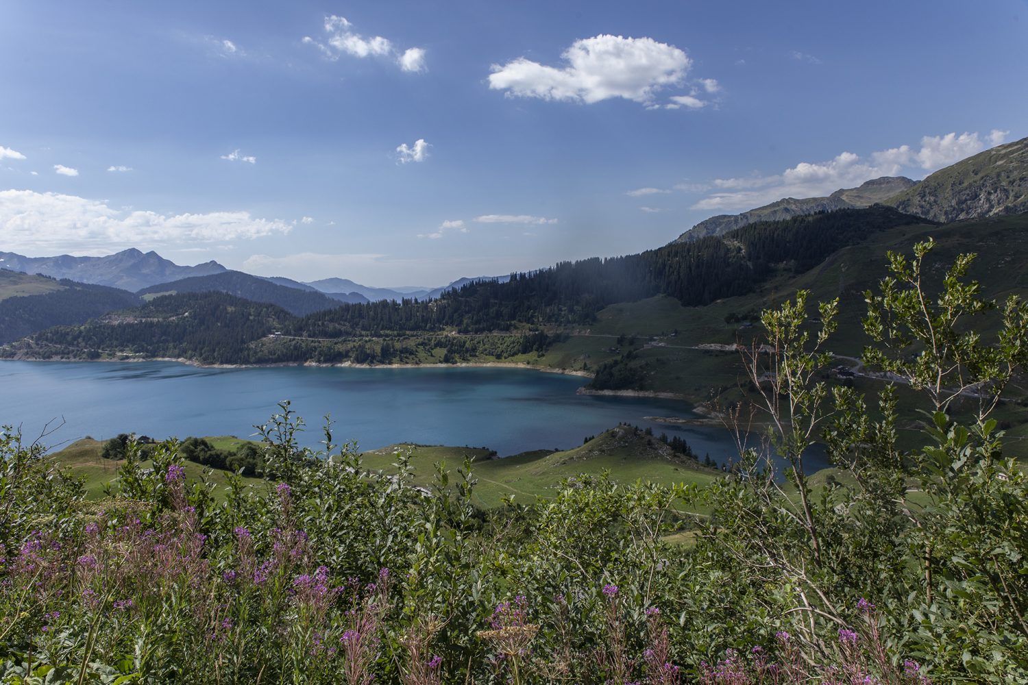 Roc des vents - Lac de Roselend - www.paperboat.fr