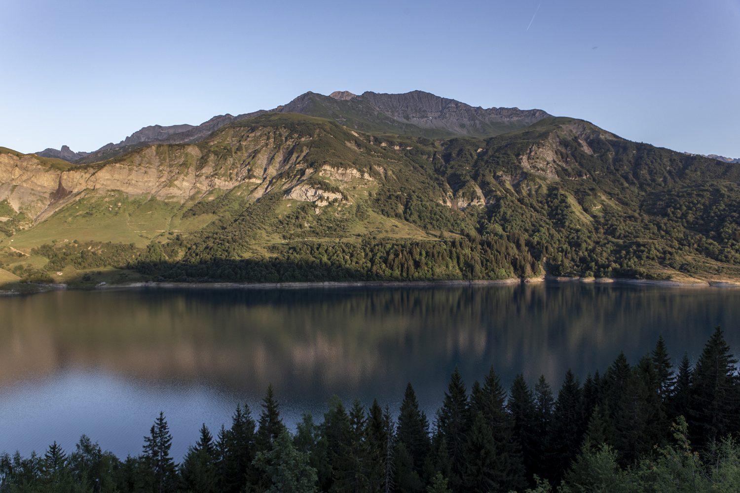 Roc des vents - Lac de Roselend - www.paperboat.fr