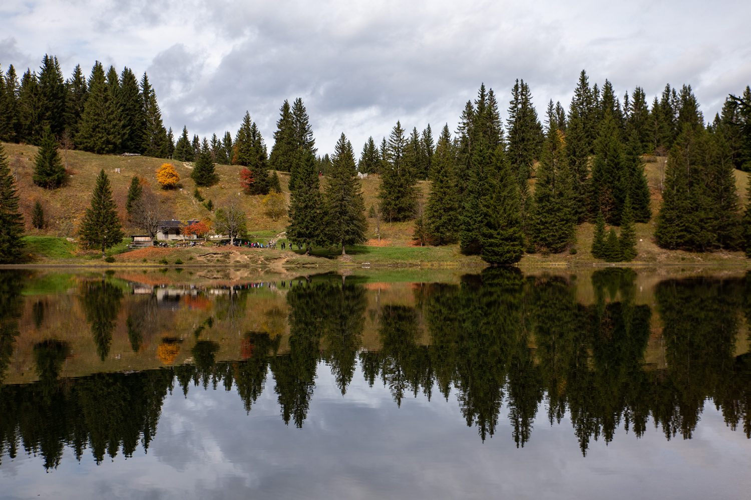 Lac Bénit Automne - www.paperboat.fr
