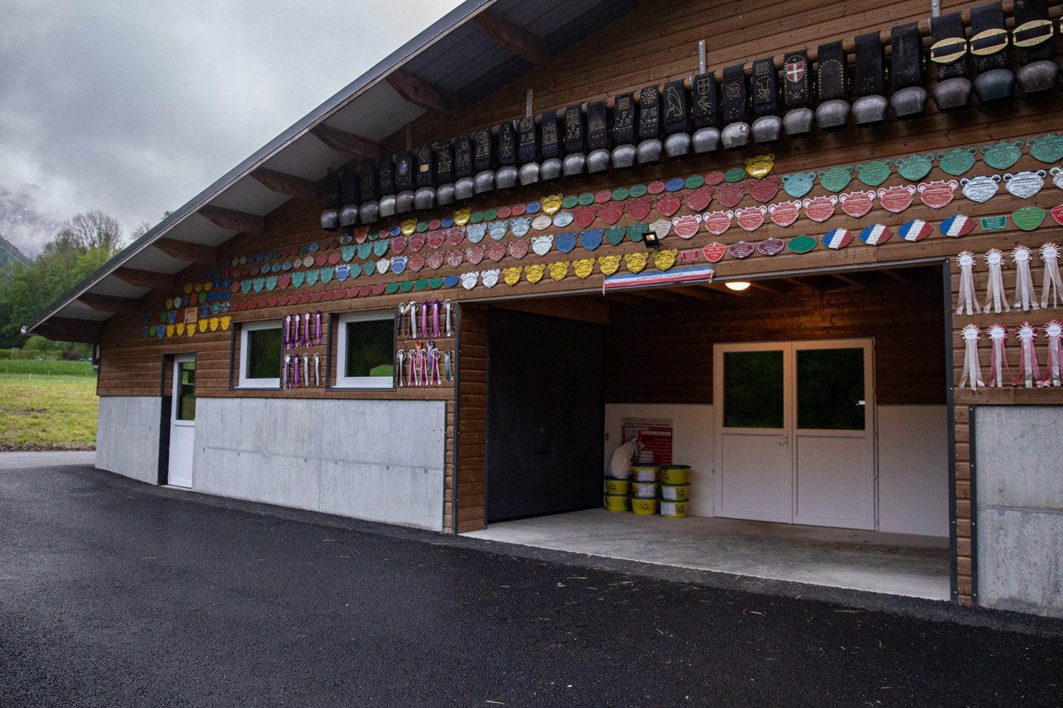Production Reblochon Fermier - Gaec EFR l'Aulp Montmin - www.paperboat.fr