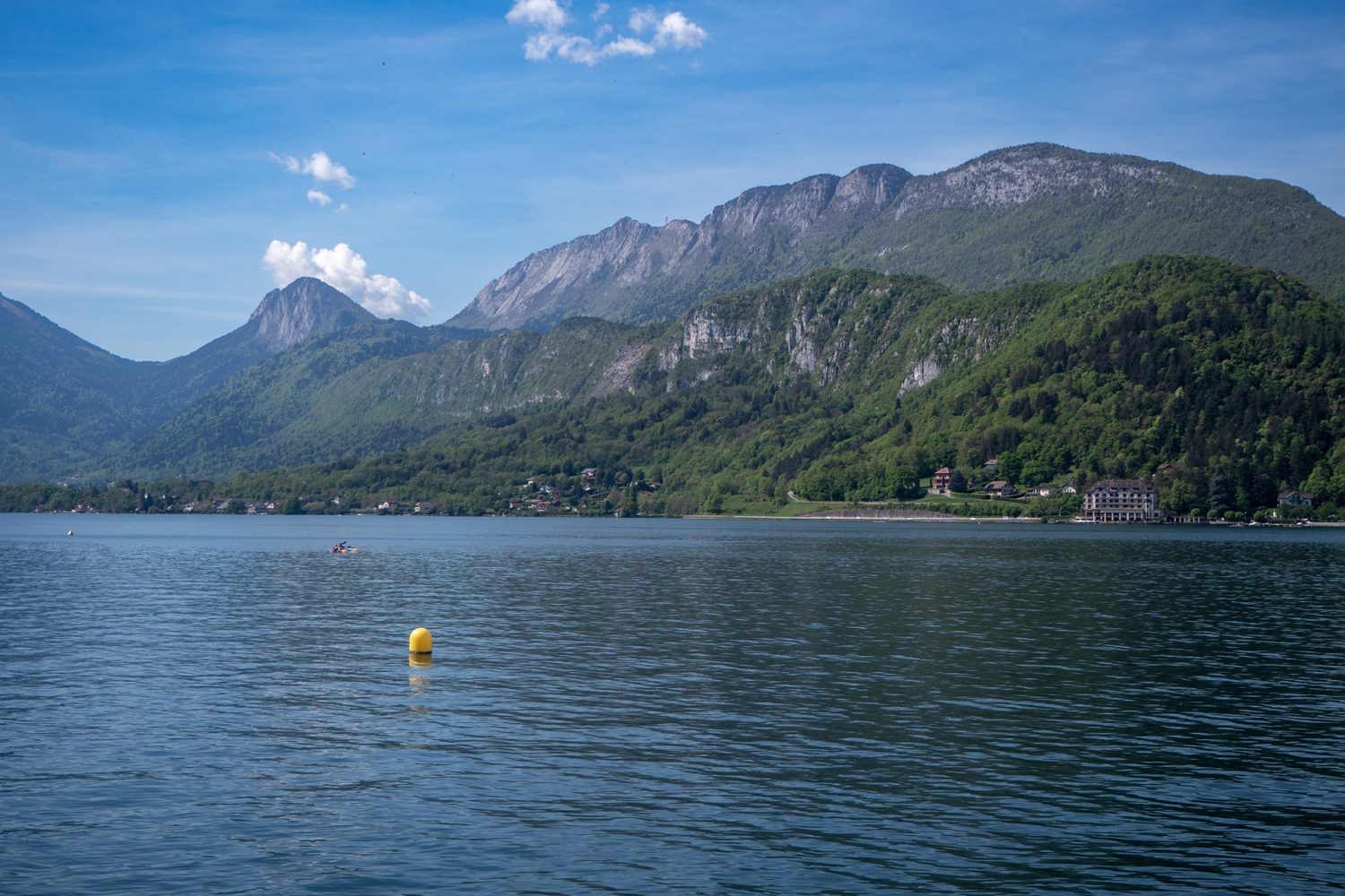 Tour du Lac d'Annecy vélo - www.paperboat.fr
