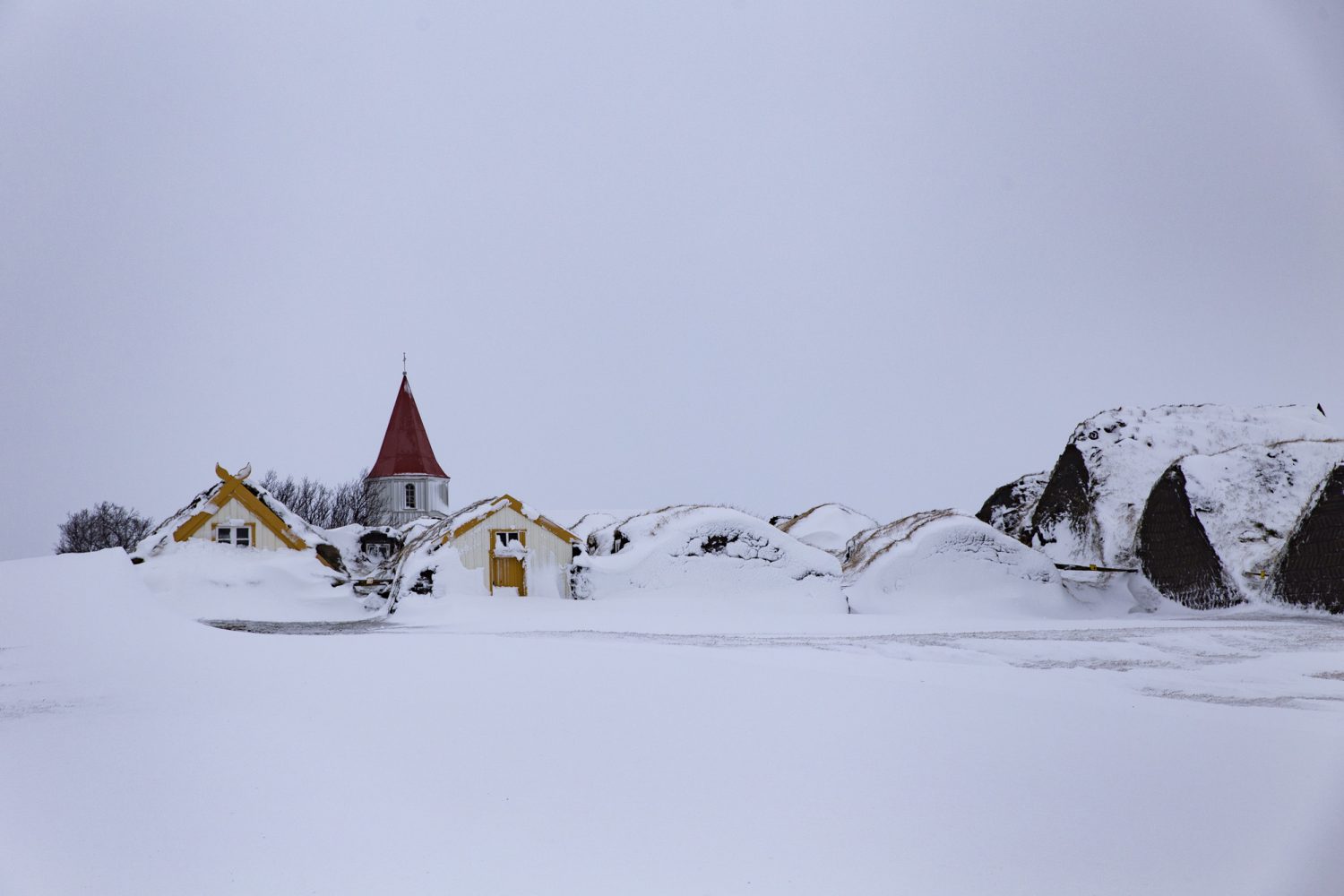 Glaumbaer - Iceland in winter - Islande en hiver - paperboat.fr
