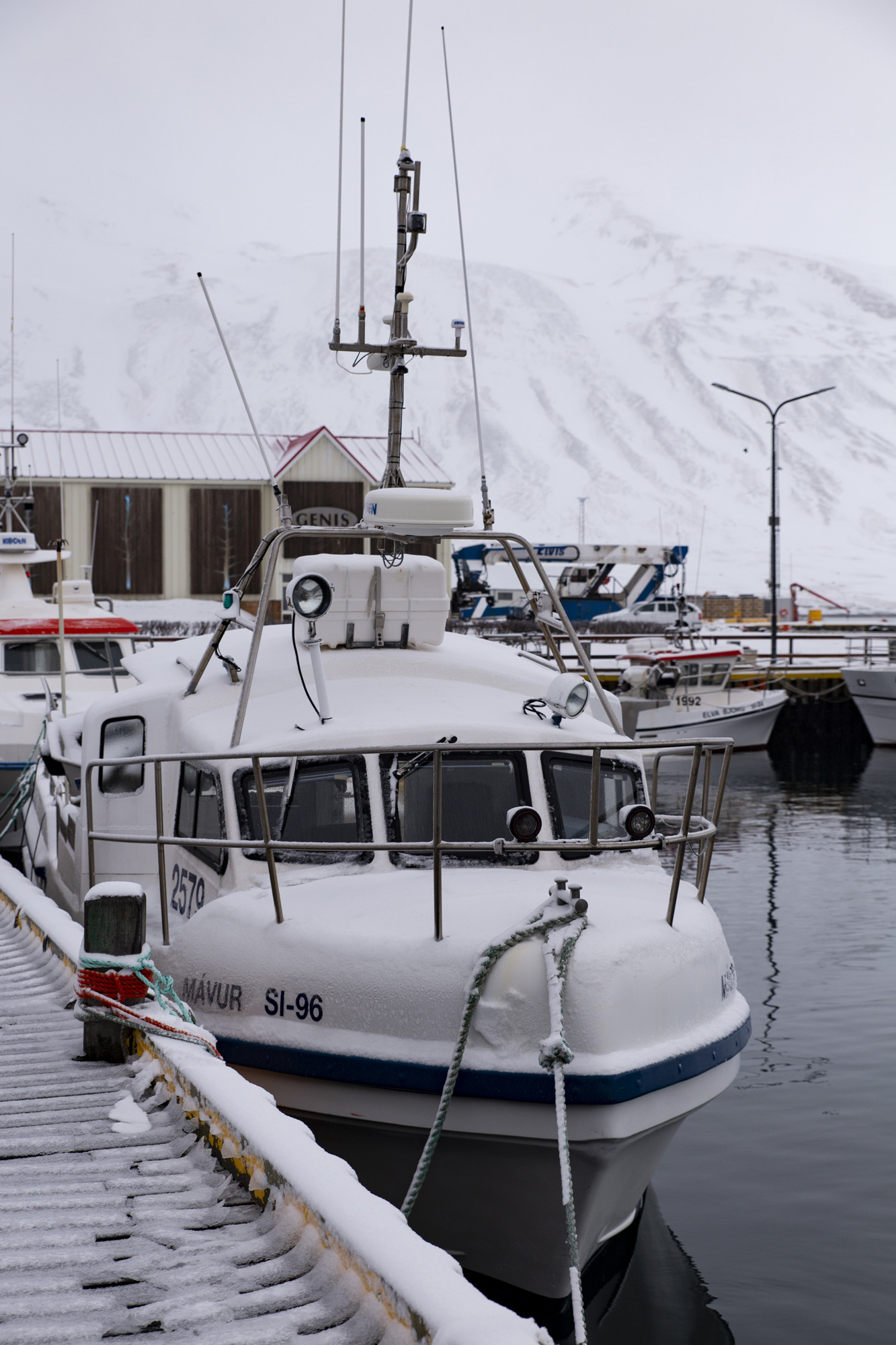 Siglufjörður - Iceland in winter - Islande en hiver - paperboat.fr